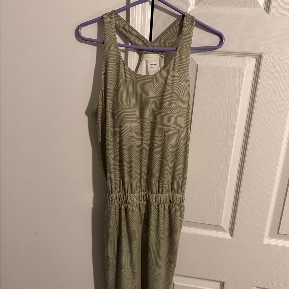Prana light green short dress with built in bra and pockets.